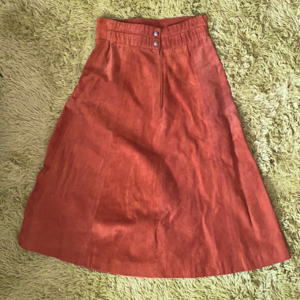 Vintage NWT Patricia wolf Suede leather midi skirt